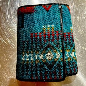 Pendleton Aztec design trifold wallet